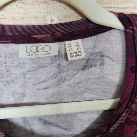 LOGO Lori Goldstein Women's Size XXS Purple Abstract  Tunic Top Chiffon Hemmed - Picture 4 of 14